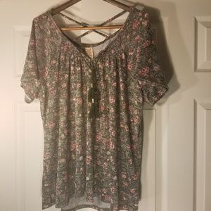 LAST CHANCE! Faded Glory 3X gray & pink top